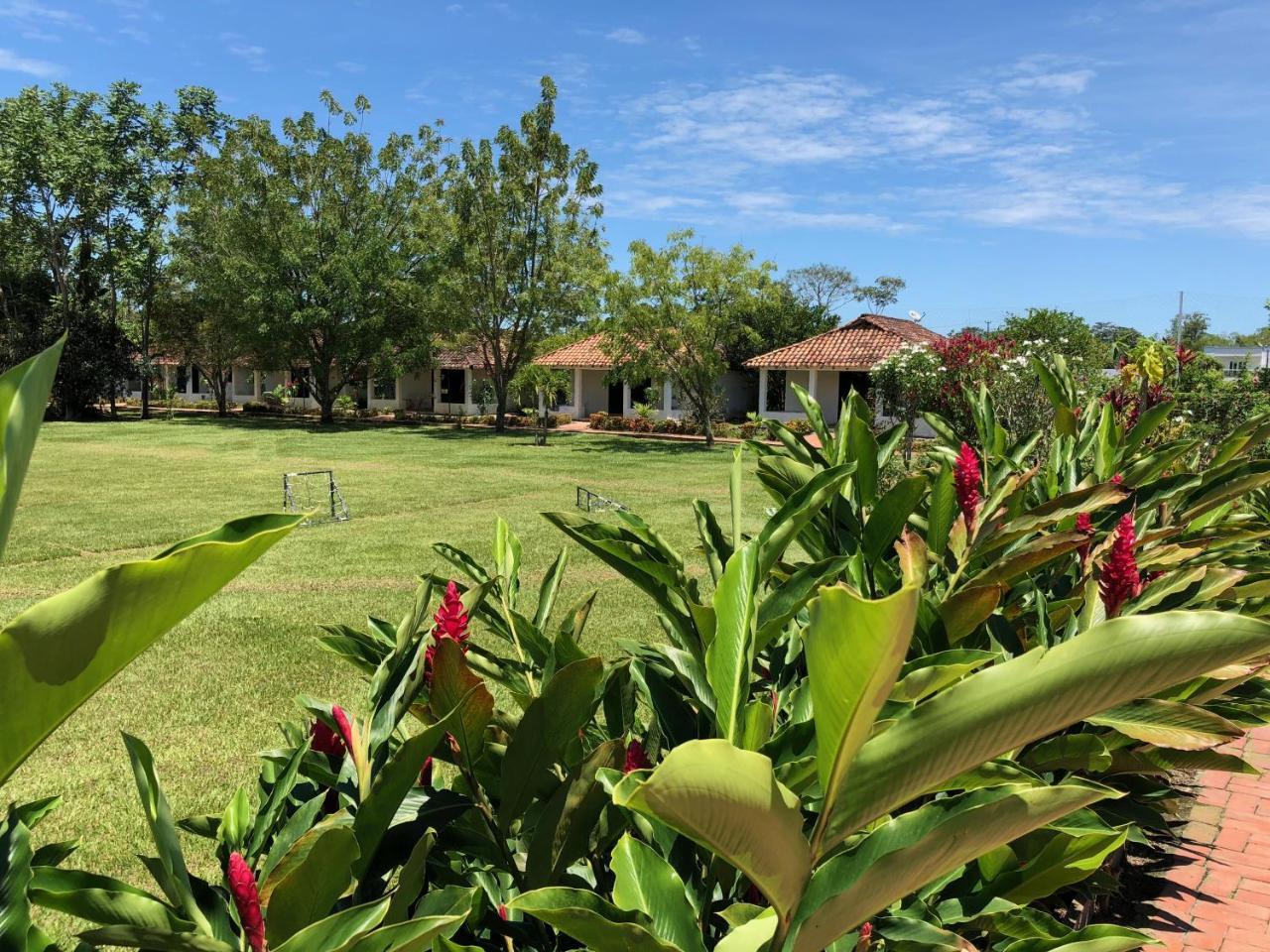 Hotel Campestre Arboretto Villavicencio Eksteriør billede