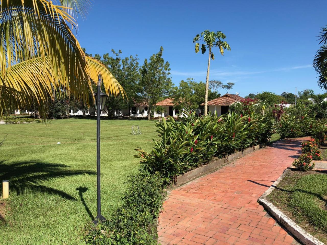 Hotel Campestre Arboretto Villavicencio Eksteriør billede